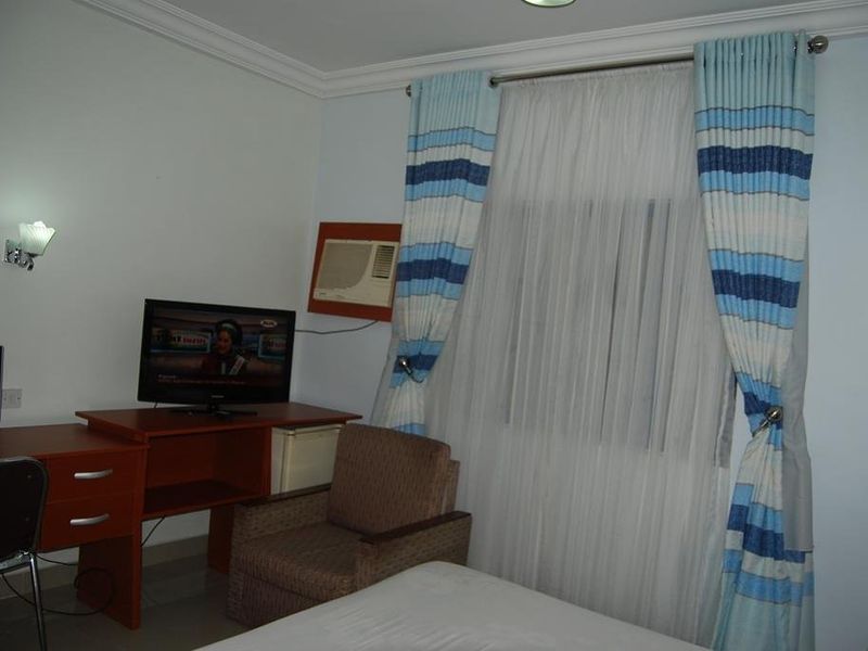 Hotel Photo 9