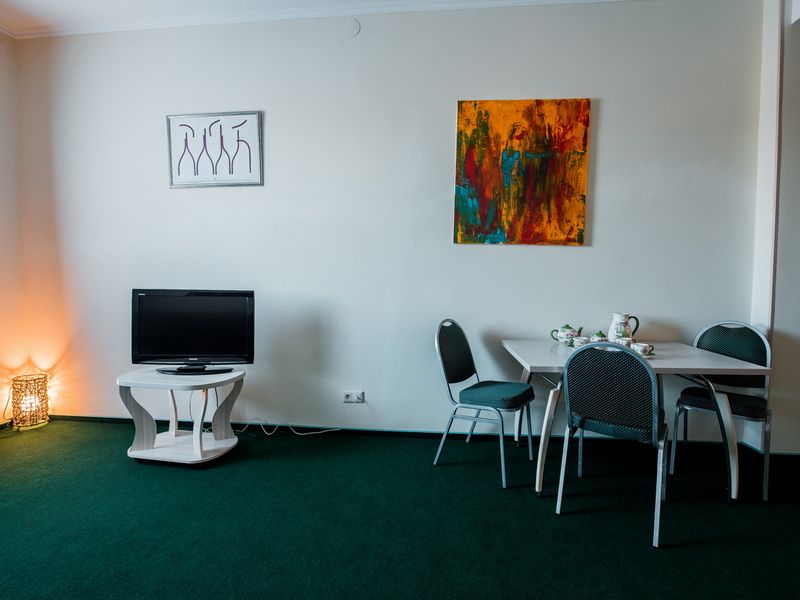Hotel Photo 8