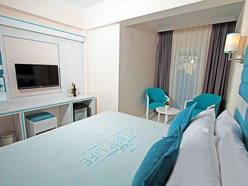 Hotel Photo 2