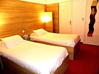 Hotel pic So\'Lodge Niort A83