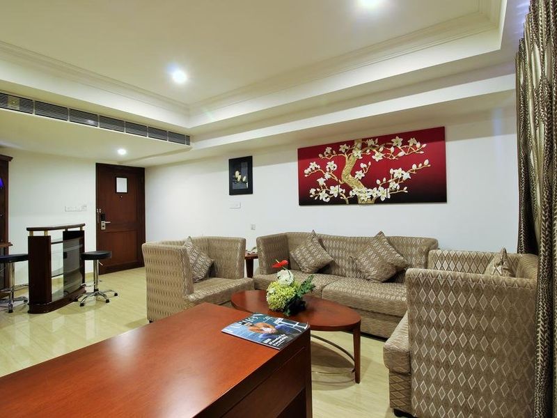Hotel Photo 6