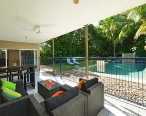 Villa Sorrento - Luxury Holiday Home Port Douglas Australia
