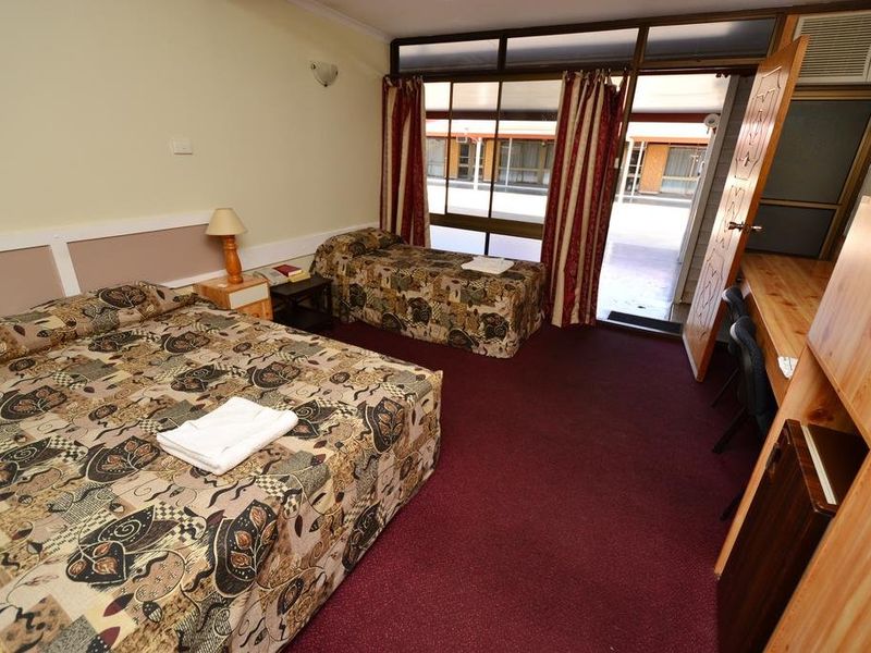 Hotel Photo 9