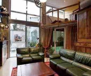 Aux Deux Ateliers Villeurbanne France