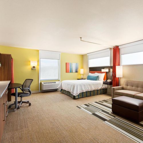 Photo of Home2 Suites by Hilton Farmington/Bloomfield