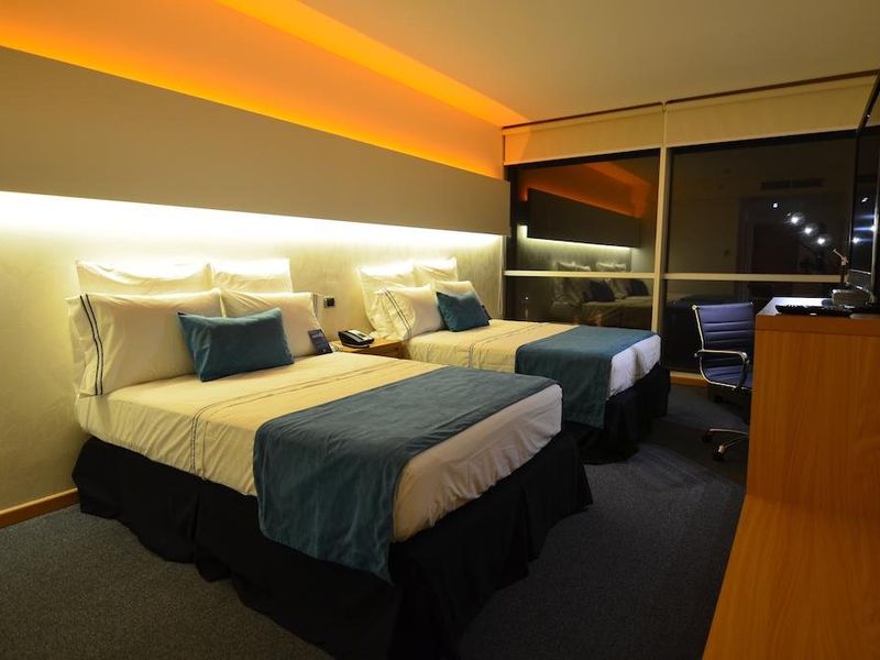 Hotel Photo 9