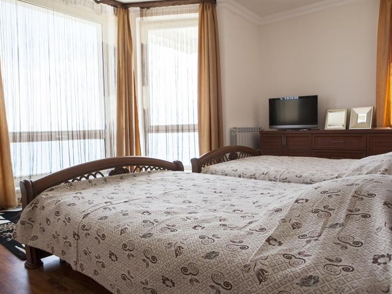 Hotel Photo 1