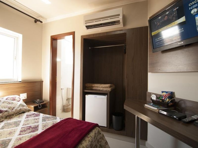 Hotel Photo 4