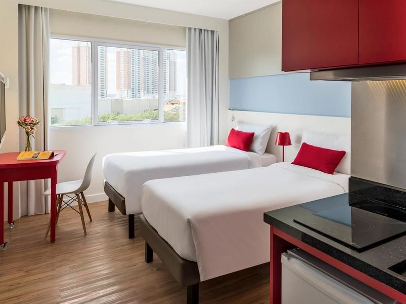 Hotel Photo 1