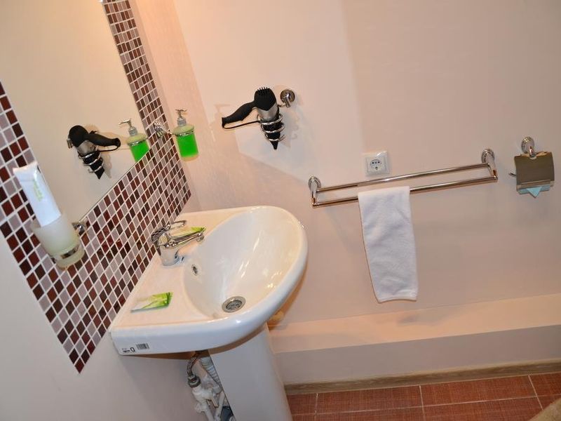Hotel Photo 12