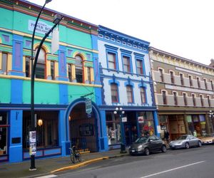 MERMAID WHARF OLDE TOWNE CHARM Victoria Canada