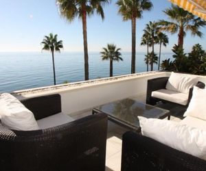 Dominion Beach Apartment Estepona Spain