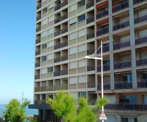 Rental Apartment Les Falaises - Biarritz, Studio Flat, 2 Persons Biarritz France
