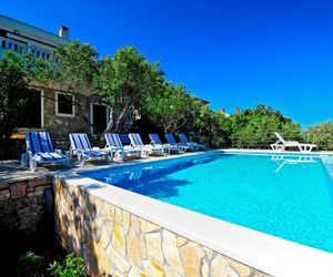 Villa Jadranka with pool and private beach Donje Selo Croatia