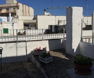 DIMORA GAROFANI E BASILICO Ostuni Italy