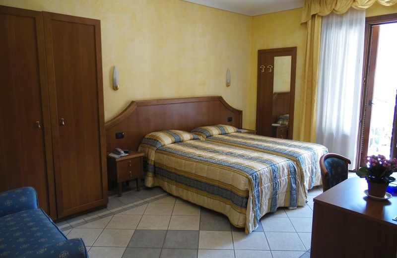 Hotel 3 Image 1