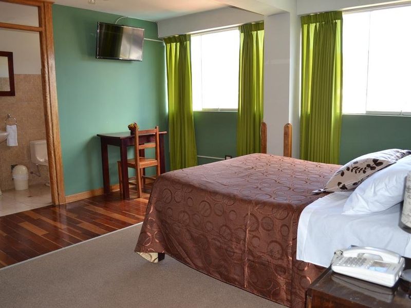 Hotel Photo 1