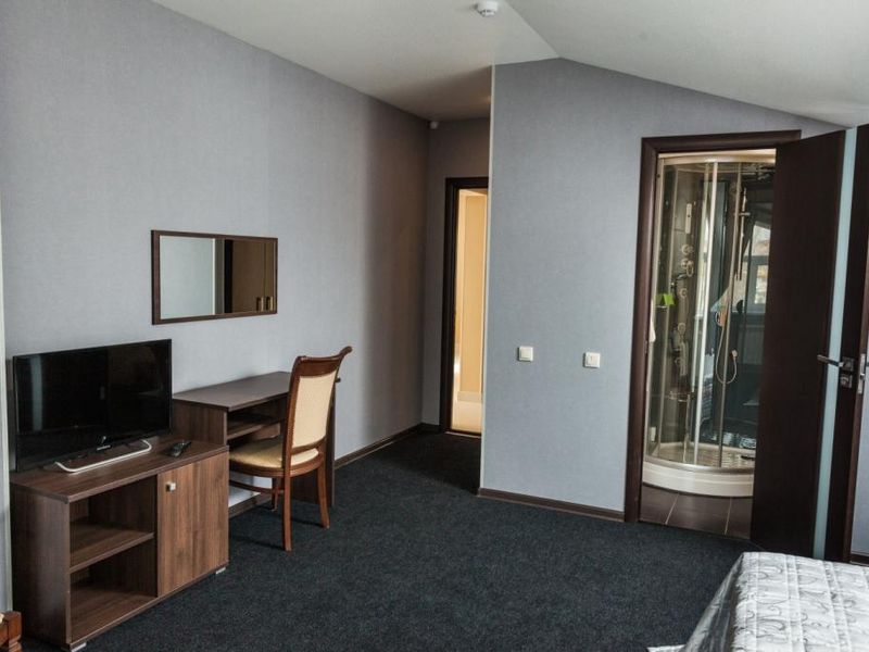 Hotel Photo 10