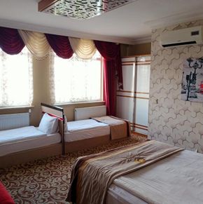NearBy Hotel