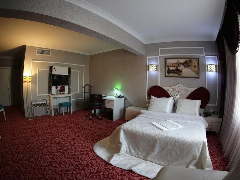 Hotel Photo 1