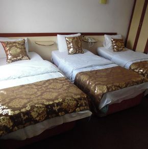 NearBy Hotel