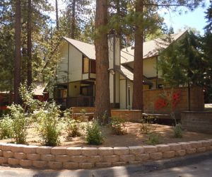 Three-Bedroom Premier Unit #28 by Escape For All Seasons Big Bear Lake United States
