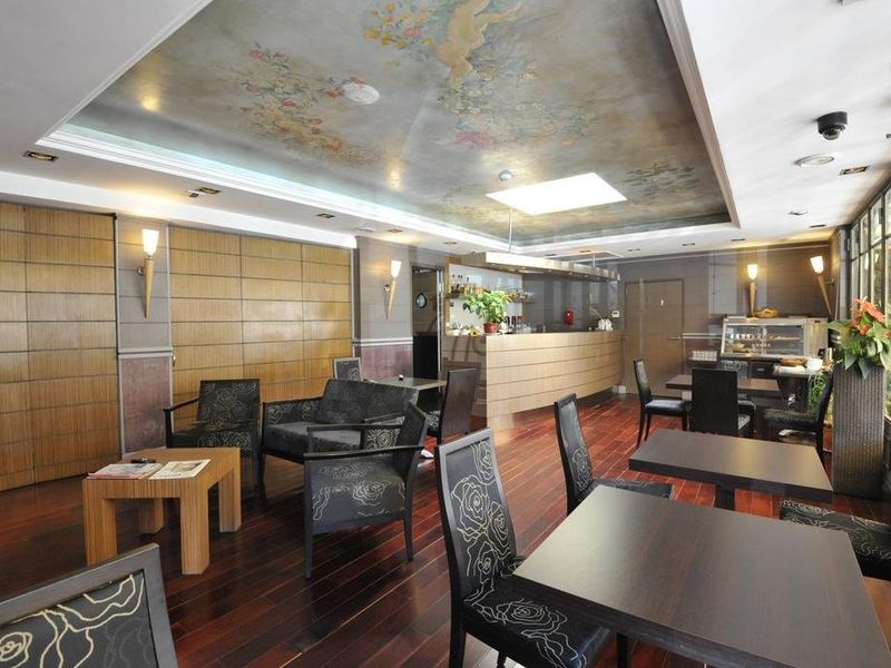 Hotel Photo 14