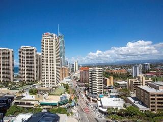 Фото отеля Gold Coast Private Apartments - H Residences, Surfers Paradise