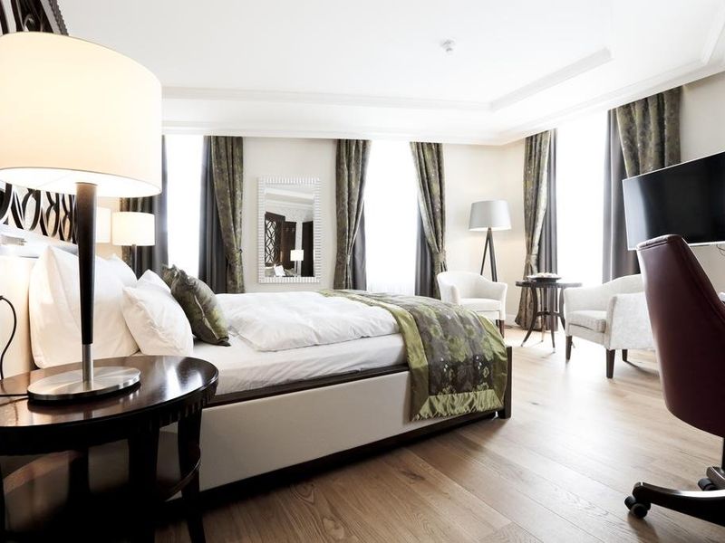 Hotel Photo 5