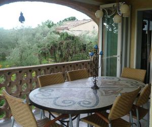 Spacious Holiday Home with Pool in Saint-Paul-les-Fonts Saint-Thome France