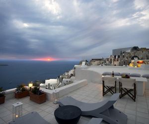 MAREA Oia Greece