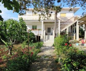 Holiday home in Vrsi/Zadar Riviera 7847 Vrsi Croatia