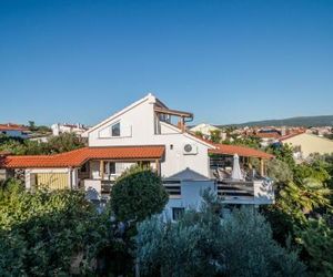 Apartment Surfers lodge KRK Croatia