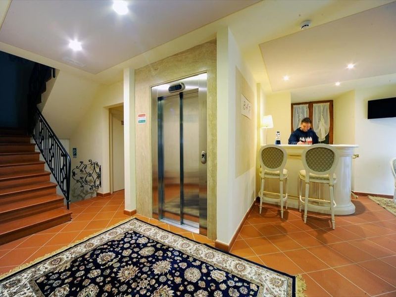 Hotel Photo 18
