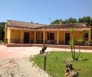 Villa Ortensia Fertilia Italy