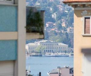 Silky House with Private Park Como Italy