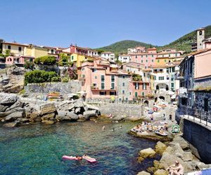 Gambero Nero Lerici Italy