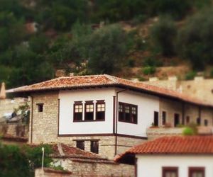 Hotel Vila Aleksander Berat Albania