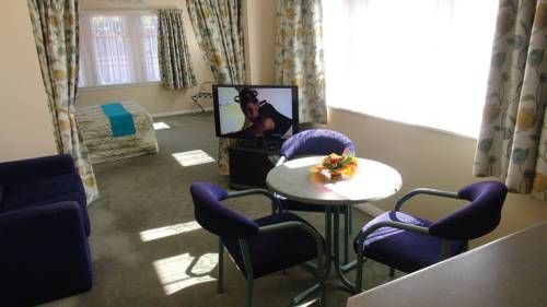 Hotel Photo 12