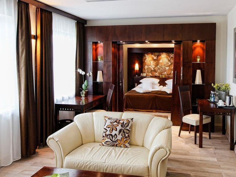 Hotel Photo 1