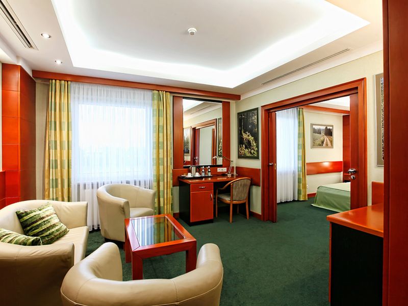 Hotel Photo 5
