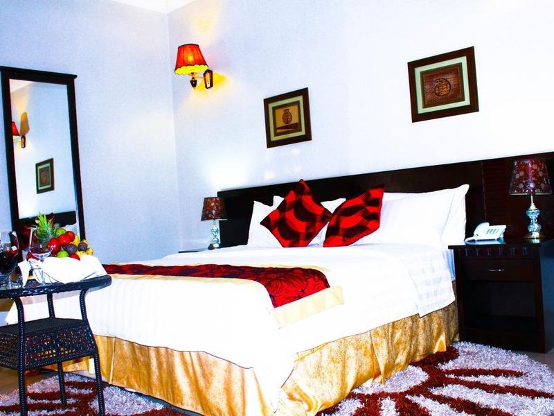 Hotel Photo 3