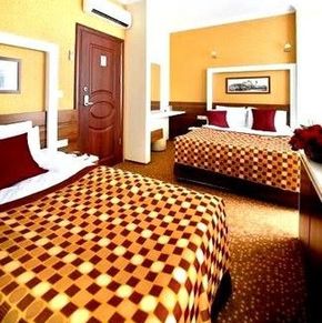 NearBy Hotel