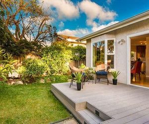 Three Bedroom Poolside in Pacific Beach La Jolla Hermosa United States