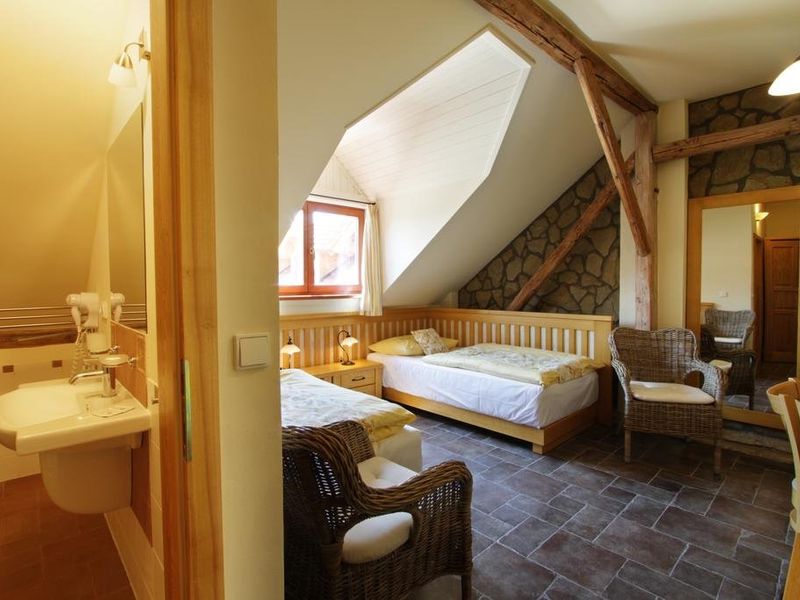 Hotel Photo 12