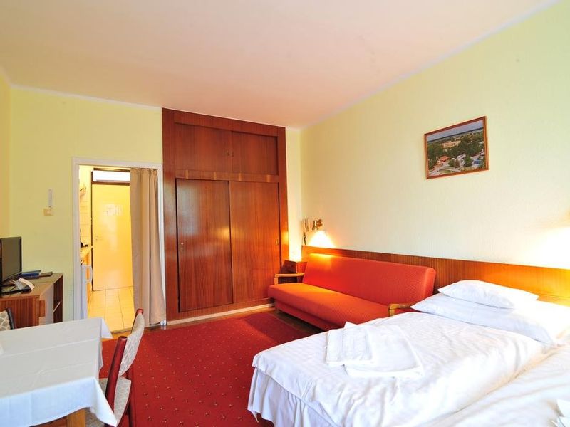 Hotel Photo 1