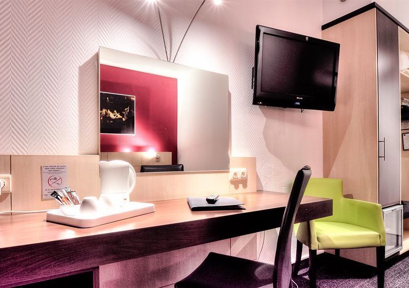 Hotel Photo 6