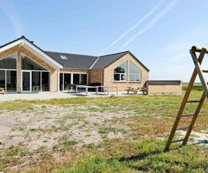 Six-Bedroom Holiday home in Rømø 2 Toftum Denmark