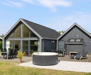 Four-Bedroom Holiday home in Hadsund 17 Norre Hurup Denmark