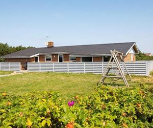 Four-Bedroom Holiday home in Ringkøbing 1 Klegod Denmark